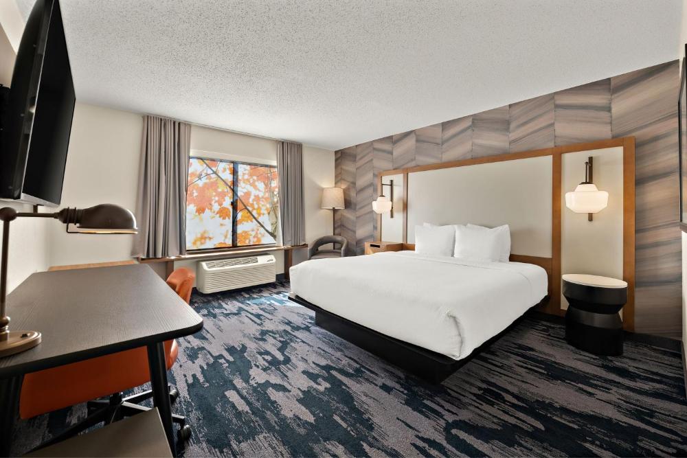 King Room with Sofa Bed interior